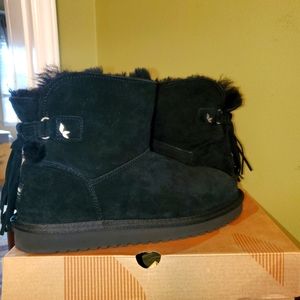 KOOLABURRA BY UGG NEW SIZE 9 JAELYN MINI